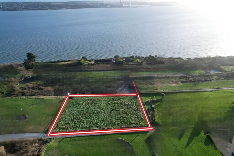 1/2 acre site Glenmore, Cobh, Co Cork