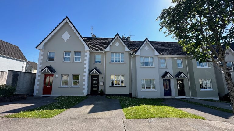 No. 42 Chandlers Walk, Rushbrook links, Cobh, Co Cork – P24 YY94