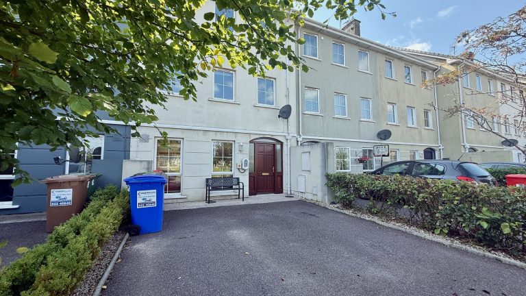 4 Beechwood Avenue, Cluain Ard, Newtown, Co. Cork, P24XH24