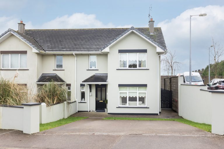 No 3 Summerfields, Cobh, Co Cork- P24W560