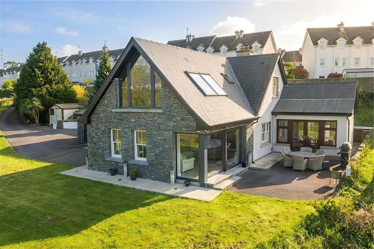 Ferryview, Ballynoe, Cobh, Co Cork – P24VW7