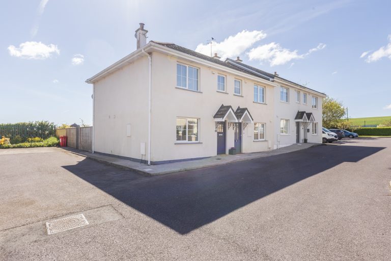 No. 44 Avondale Mews, Old Church Road, Passage West, Co Cork – T11 RR4C