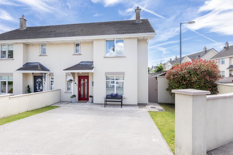 No. 32 Summerfields, Ballyleary, Cobh, Co. Cork, P24 D902